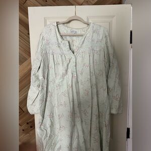 Croft & Barrow Pastel Floral Nightgown